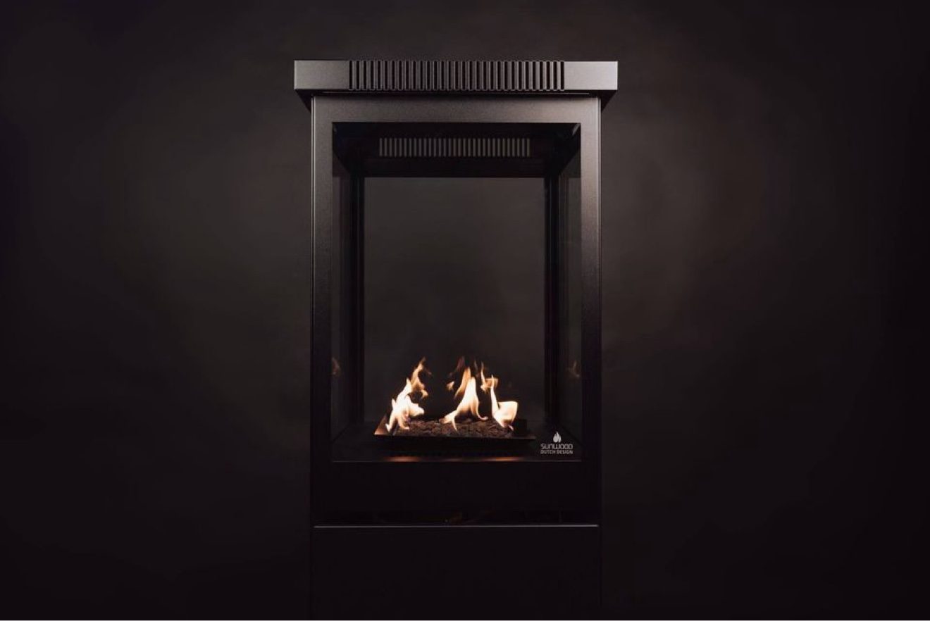 Sunwood Marino decorative flame patio fireplace with flames lit